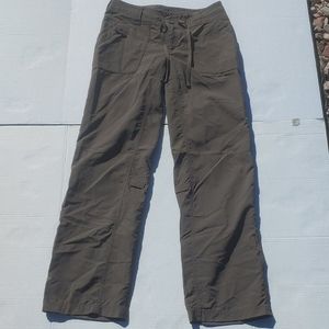 Womens North Face Drawstring hiking Pants. Sz 2.